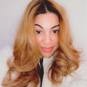 👋🏽 Hi nice to meet ya! Just wanted to say hello from your stylish friend! ❤️